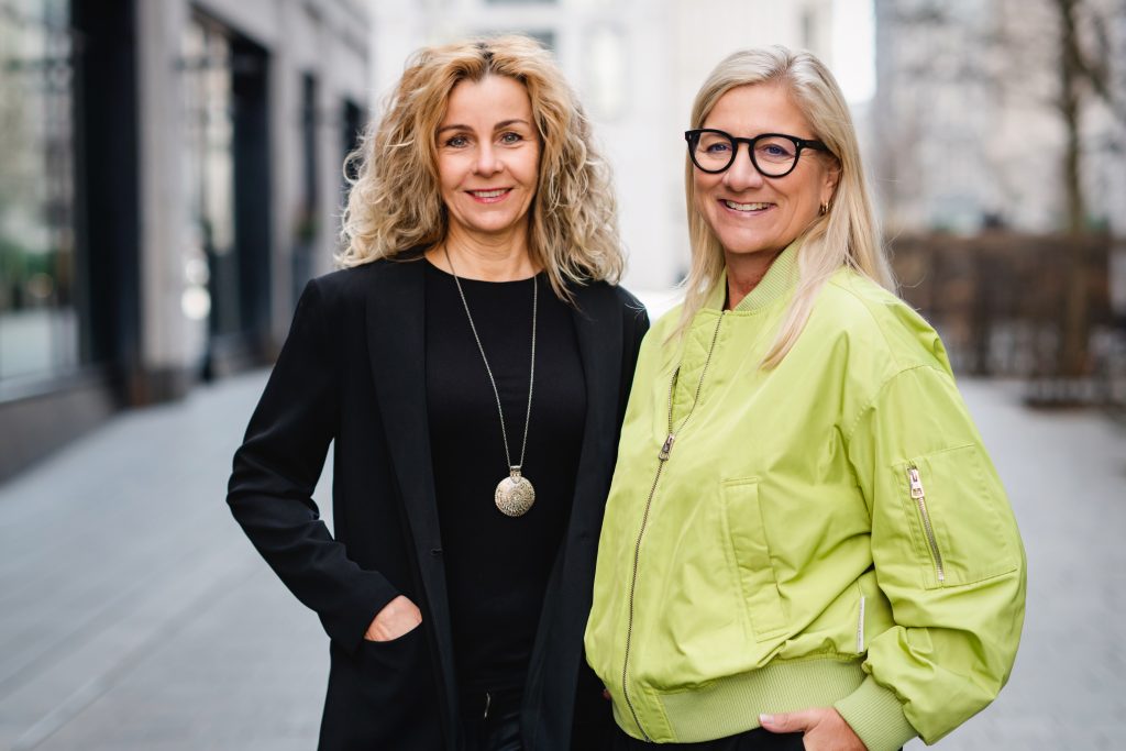 Nicole & Claudia - AI Career Lounge